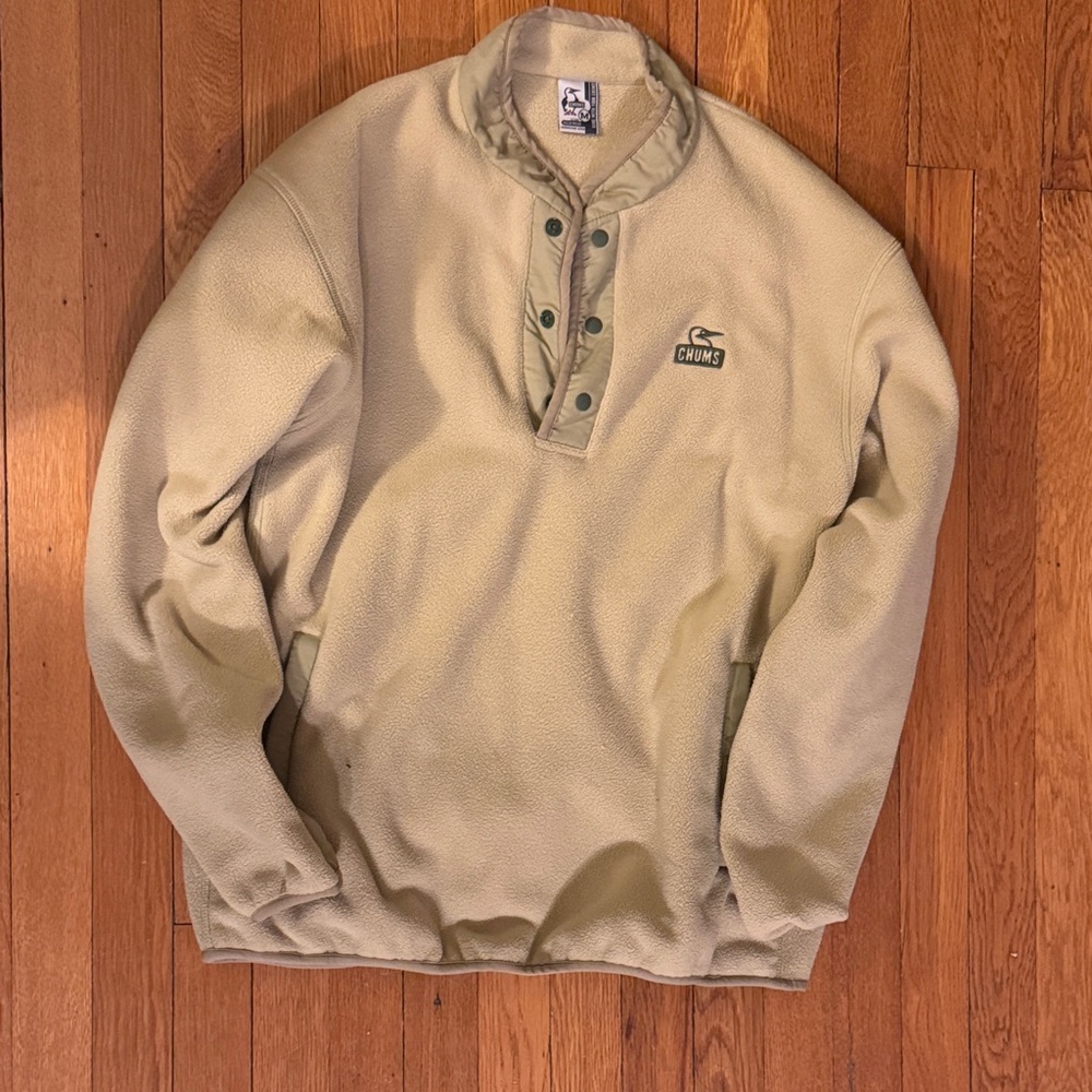 Chums Men's Tan Sweater